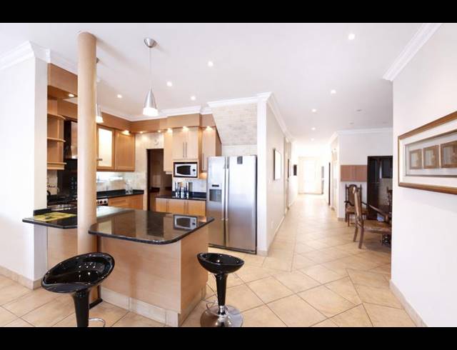 4 BEDROOM PROPERTY TO RENT IN UMHLANGA RIDGE